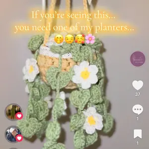 Crochet Large Daisy Hanging Planter Decor Ivory Nature Handcrafted Delight 5 Inch Tan Ornaments Hangable Decorative Piece