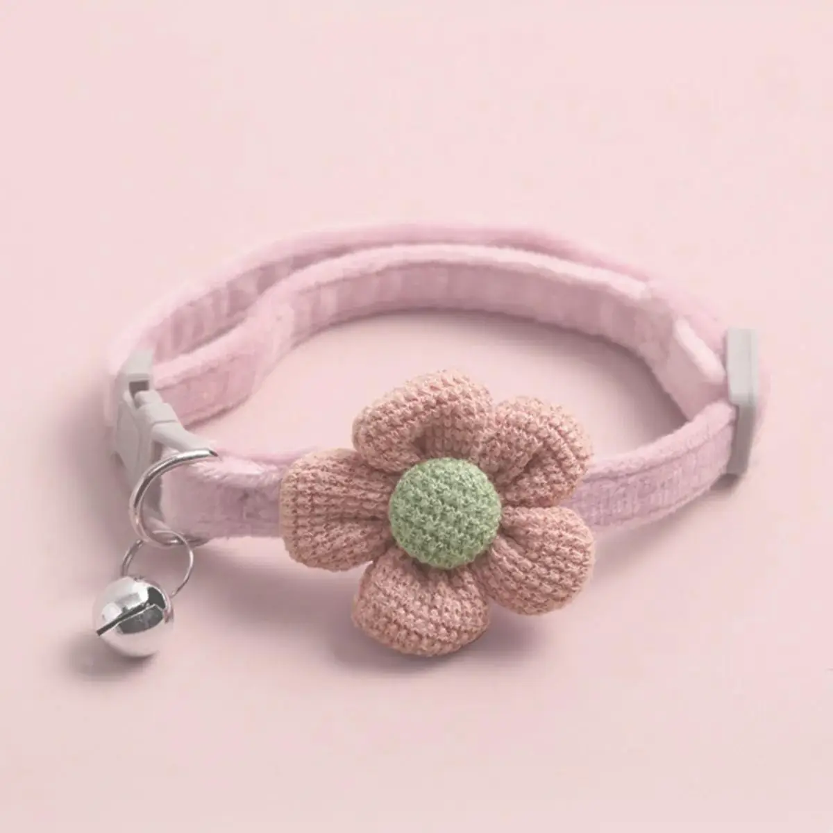 Cute Flower Design Pet Collar, Trendy Pet Collar with Bell Feature For Dogs & Cat, Adorable Fashionable Dog & Cat Collar For Pet Decoration