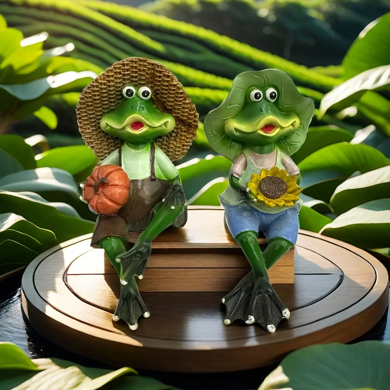 2pcs Frog Couple Sitting Garden And Garden Statue Design Resin - Frog Couple Statue - Resin Romantic Animal Statue, Suitable for Outdoor Lawn Decoration, Such As Flower Beds And Fairyland Gardens