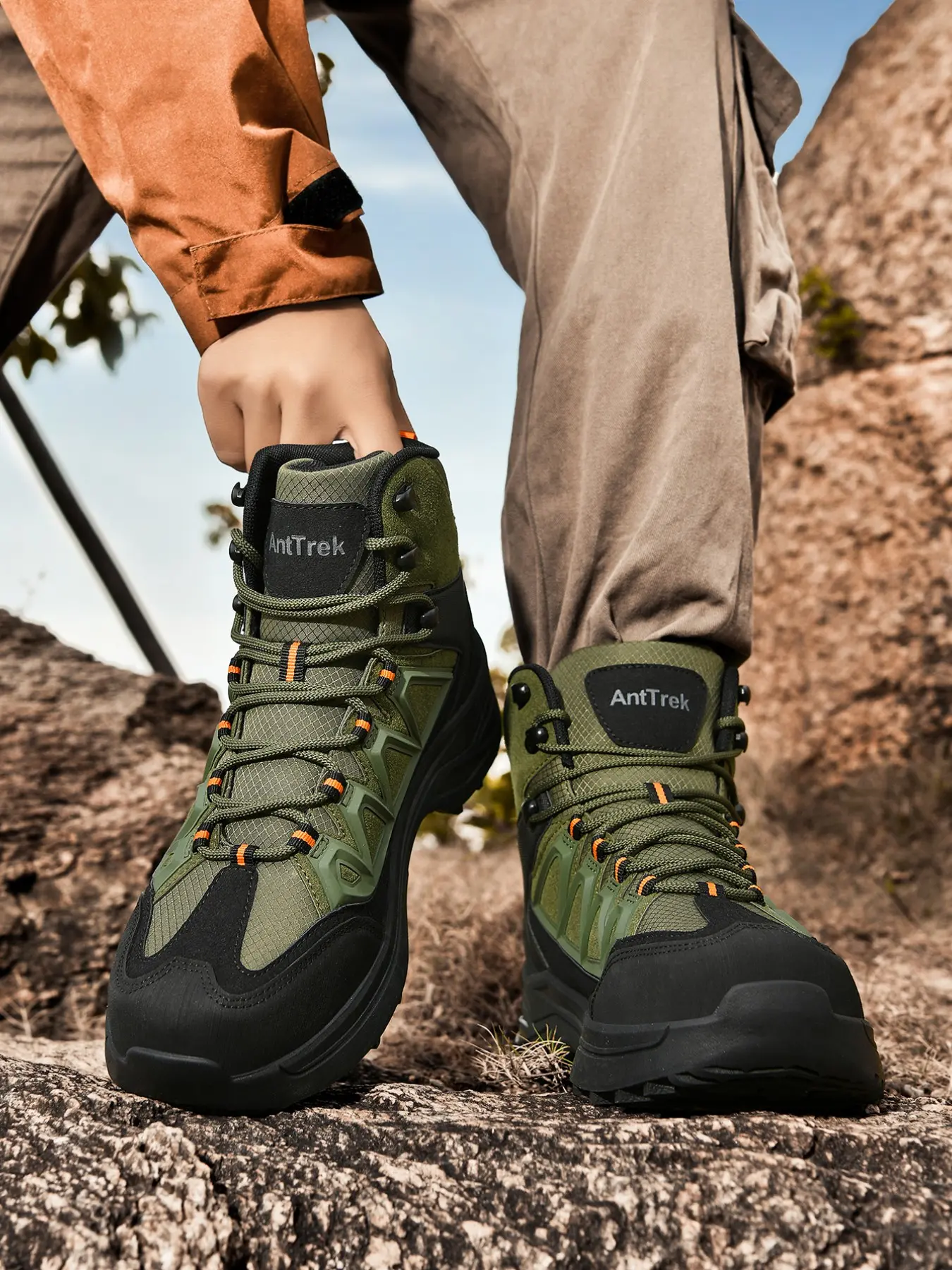 Men's Tactical Waterproof Durable Outdoor Hiking Boots, Leather Anti-Slip Climbing Shoes, Suitable for Rock Climbing, Camping, Work Scenarios, All Terrain Outdoor Boots