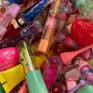 Lip Glos Balsamos Labiales Variados and More - Assorted Lip Balms and Glosses Collection kiss variados