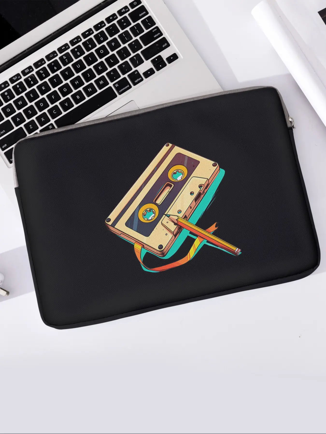 Magnetic Tape Pattern Notebook Bag, Soft Laptop Sleeve, Fits Laptops & Tablets, Zippered Storage Pouch, Casual Style, All Seasons, Laptop Casing