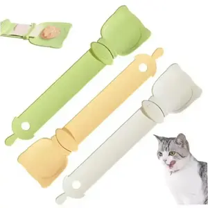 Random Color Pet Snack Squeeze Spoons, 2 Counts Pet Snack Squeeze Feeder, Pet Feeding Supplies for Cats and Dogs