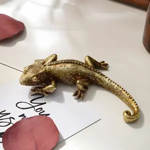 Golden Lizard Wall Decor and Desktop Ornament, Creative Design, Perfect Gift for Birthday and Graduation, Wall Mountable