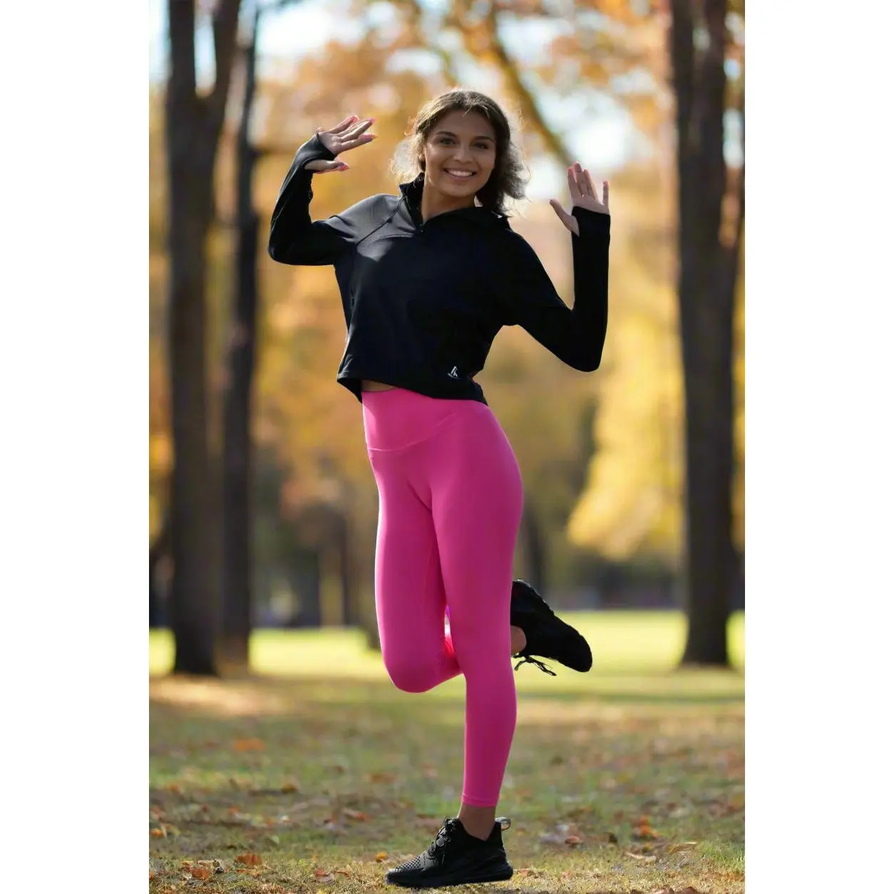 Woman's Ignite Windbreaker Pullover