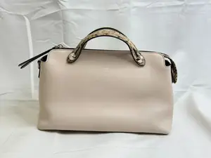 Pre-owned FENDI leather Crossbody Bags By The Way Bag