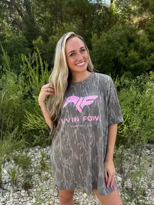 LF Pink Logo - SS Faded Mossy Oak Bottomland