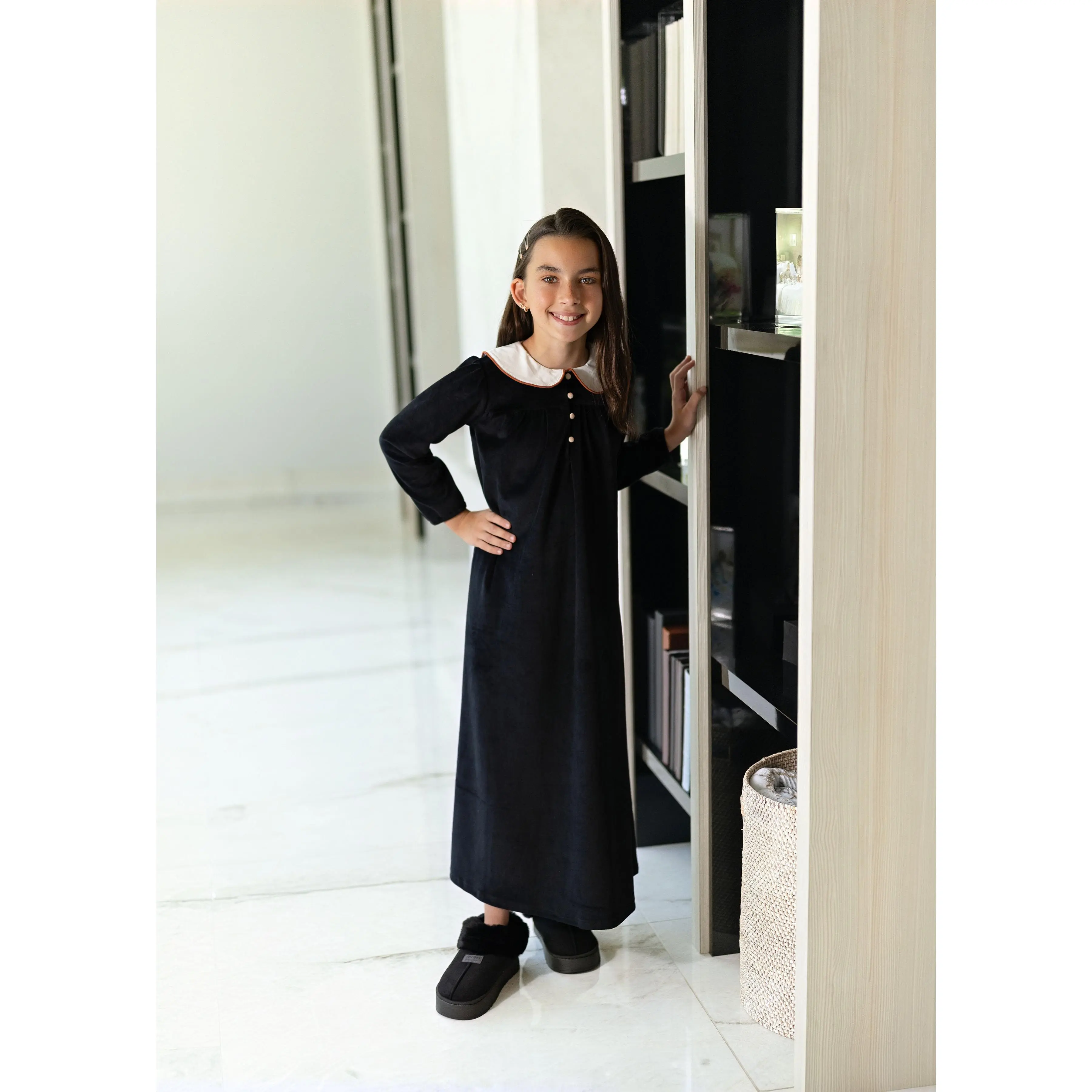 Classic Noir Velour Maxi – Girls