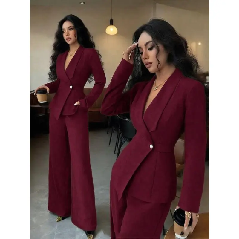 Wine red (long sleeved)
