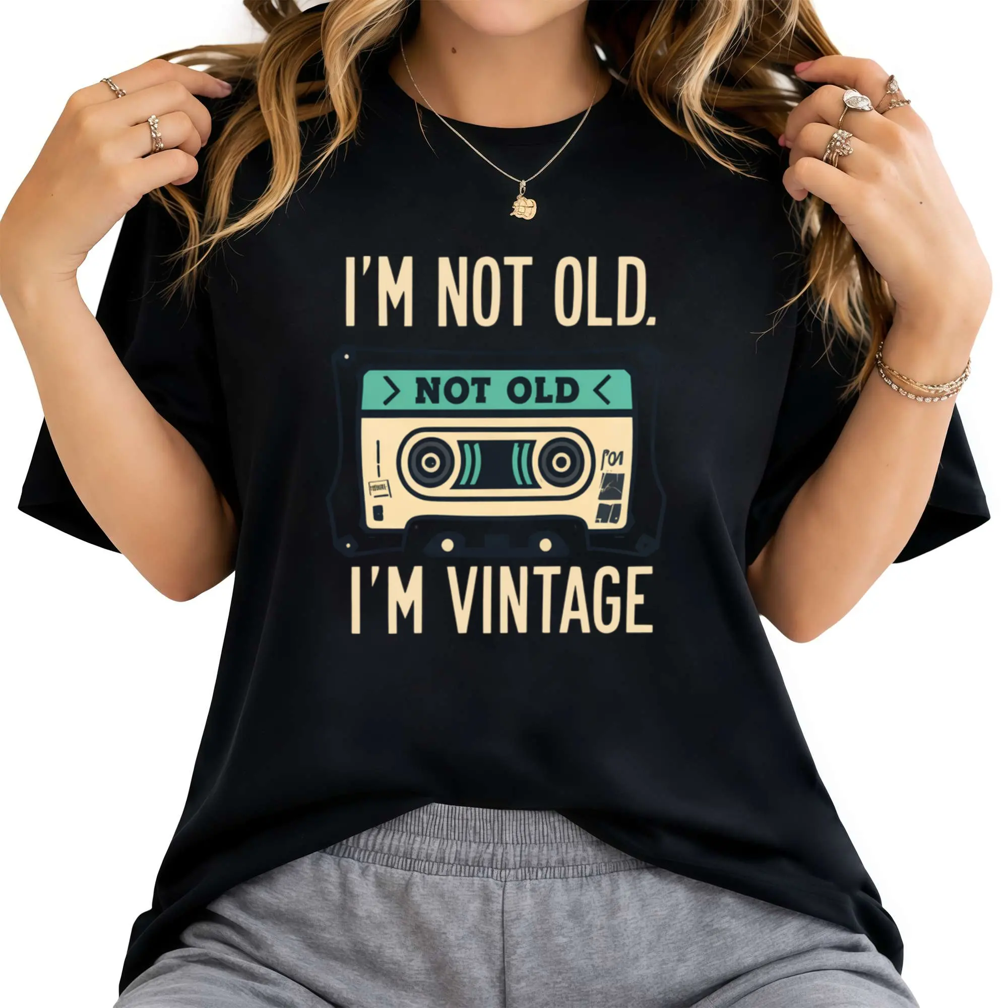 Vintage Slogan T-Shirt: Trendy Print, Versatile top for Everyday outings