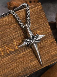 Nordic Viking Rope Cross Chain Design Necklace, Retro Minimalist Spike Pendant, Punk Fashion Chain, Unisex, Perfect for Streetwear and Parties