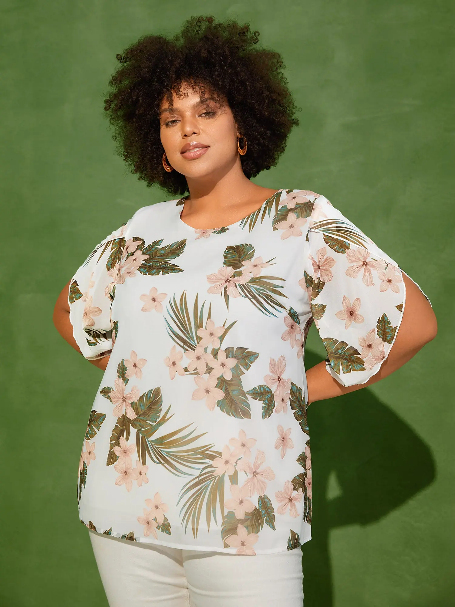 BloomChic Plus Size Floral Print Blouse, Elegant Tunic Shirt with Elbow-Length Petal Sleeves for Casual Wear, Shirts, Arm Sleeve, Comfy Casual, Tunic Length, Affordable Fashion, Style Inspo, Ootd Ideas, Dress Casual