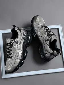 Men's Low-Top Training Shoes, Workout Sneakers, Geometric Structure, Lightweight Sole, Durable Comfort, Ideal for Commuting, Urban Exploration, Casual Sports