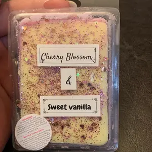 Wax Melts - Perfect for Home Decor and Candle Use