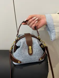 Ladies' Handbag Fashionable Simple Casual Retro Style, Casual Trendy Handbag Autumn Winter New Design for Daily Commuting Shopping Dating Gift Giving Versatile Use