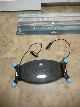 product review image from m**6 17