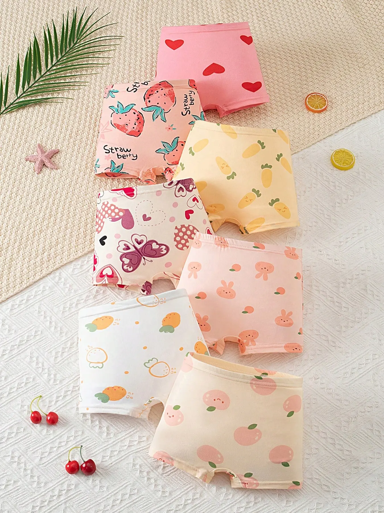 7-Pack Girls' Comfortable Four-Way Printed Underwear, Cute Fruit Print, Elastic Waistband, Perfect for Daily Wear, All-Seasons, Under Clothing