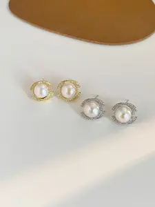 2pcs Fashionable High-End Design Letter C Freshwater Pearl Earrings, High Quality Earrings, Simple Sparkling Luxury Jewelry for Women, Daily Wear