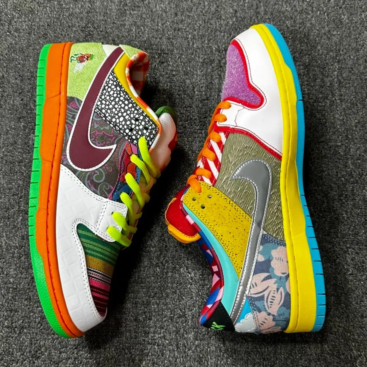 Vibrant Mixed Color Leather Canvas Low Cut Skate Sneakers Floral Print Patchwork Design Flat Rubber Outsole Retro Lace Up Casual Street Fashion Shoes For Men Women