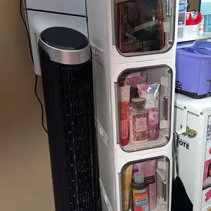 UFORU four-layer tall and narrow storage cabinet, made of plastic, with a slim design, doors and adjustable shelves, wheels, stackable and foldable, suitable for small spaces, bathrooms and kitchens.