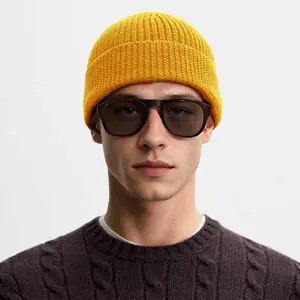 RONIN basics. Beanie - Comfortable Knit Beanie Thick & Warm with Customizable Fabric Label for Softness and Branding