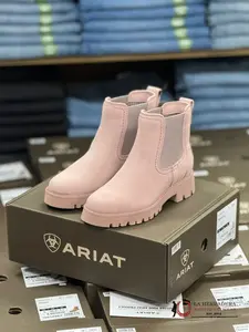 ARIAT WOMEN’S WEXFORD LUG DUSTY ROSE SHORT BOOT 10051003