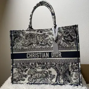 Pre-owned Dior LAMB Tote Bags Book Tote