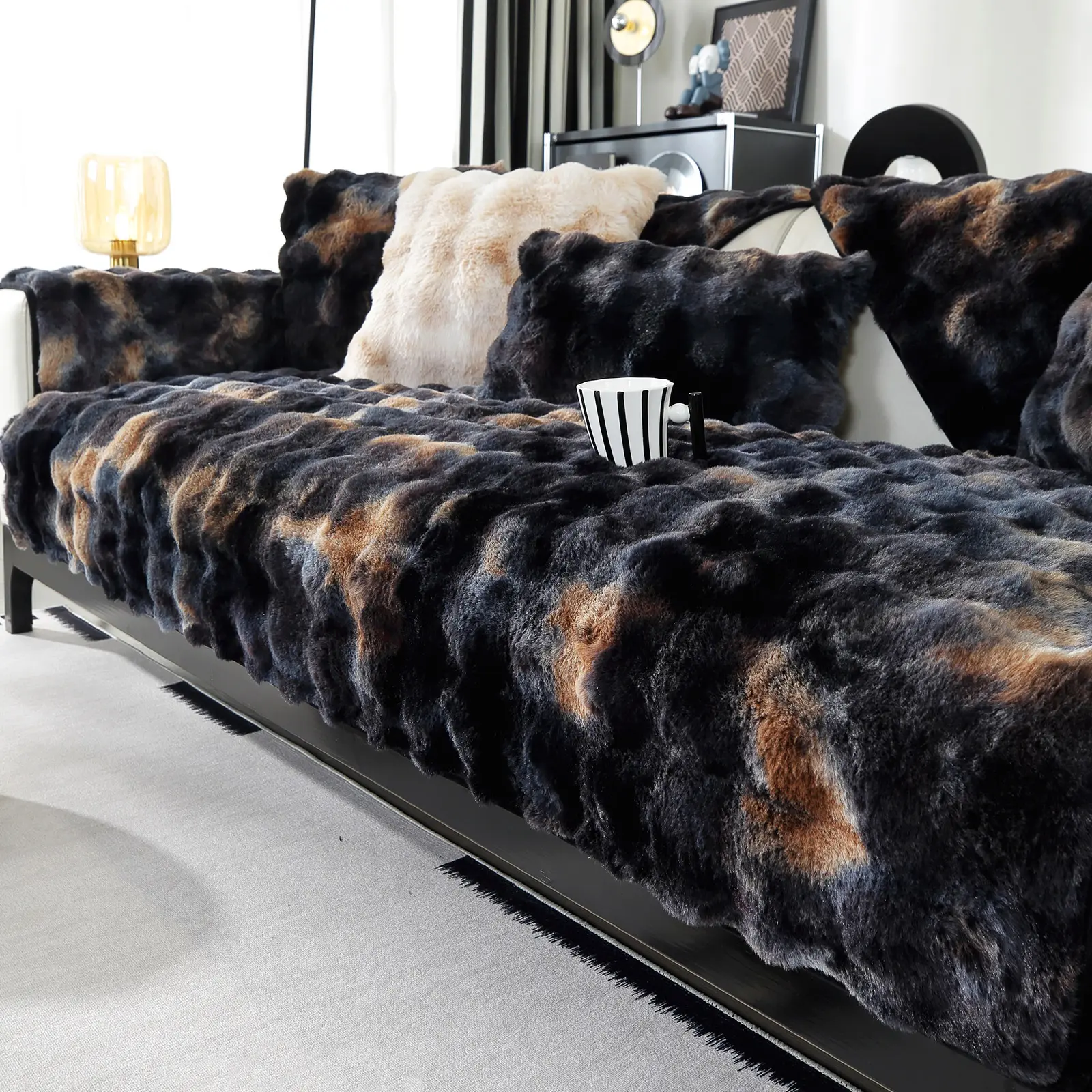 Rabbit Fur Plush Sofa Cushion, Winter Thickened Anti-Slip Sofa Cover, Faux Fur Cover, New Style Soft Fabric Throw, Non Slip Couch Cover for Cozy Living Room