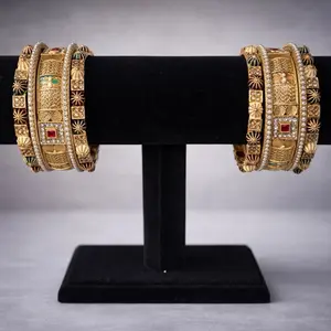 Royal Noor Antique Bangle Set