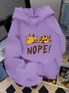 Women's Casual Fashion Trendy Loose Fit Hoodie with Giraffe Print, Long Sleeve Fitted Sweatshirt for Fall & Winter