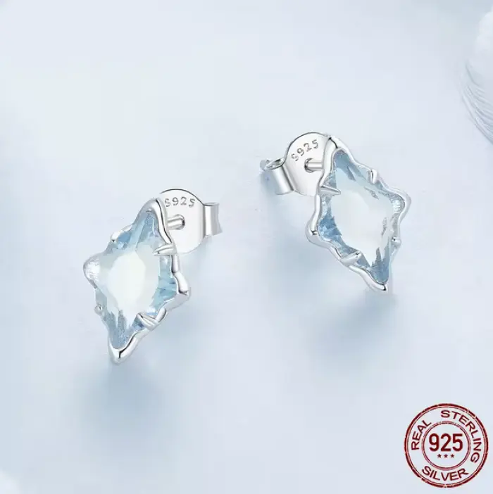 Exquisite 18K 925 Sterling Silver Transparent Blue Starburst Stud Earrings