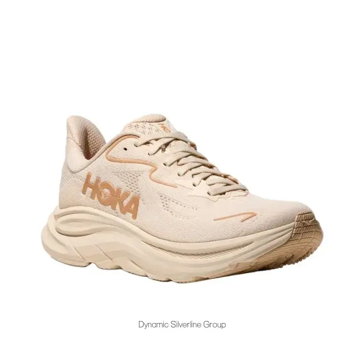 Beige Breathable Mesh Low-Top Running Shoes with Thick Cushioned Midsole and Rubber Outsole