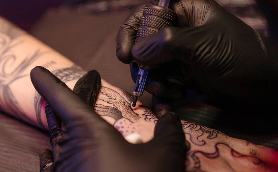 Union Black Tattoo Ink 8 Ounces 240ml REACH EU US Compliant Toxin Free Safe for Pros Beginners Premium Long Lasting Pigment