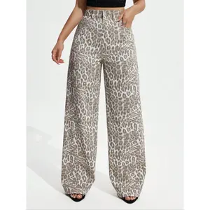 Women's Y2K leopard print high waisted wide leg jeans, elegant and make the legs look several miles long. The casual pocket design of the pants is suitable for daily wear and fashionable denim pants.RAIMENTRY