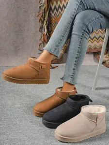 Women's thick-soled snow boots, winter short boots for women, lined with fleece, keeping warm and slip-resistant in cold weather, a must-have for winter comfort, couple’s snow boots, winter gift, Elegant boots, Western ankle boots