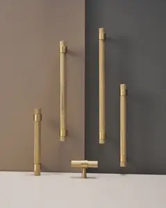 HUDSON KNURLED BRUSHED BRASS PULL