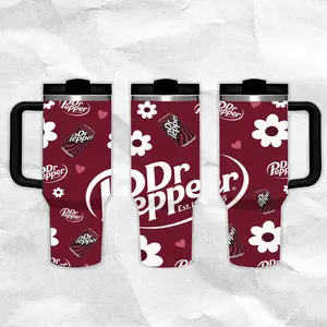 Dr.Pepper Pattern 40oz Handle Tumbler – Retro Fantasy Stainless Steel Travel Mug, Hawkins Inspired Horror Cup, Double Wall Thermal Drinkware, Large Iced Coffee Tumbler, Gift for TV Show & Dungeon Game Fans