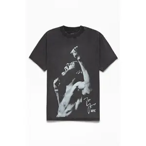 UFC Men's Bone Jones Roar Oversized T-Shirt - Multicolor