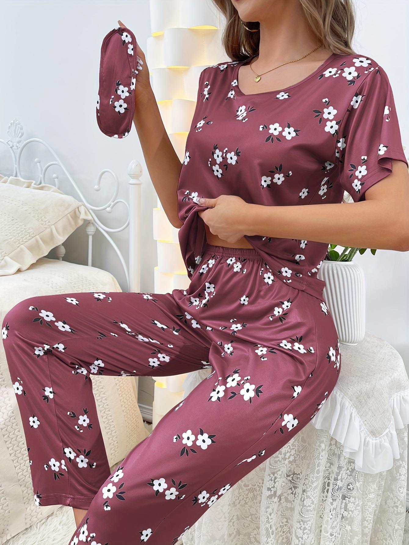 Womens Summer Sleepwear Set - Printed Round Neck Short Sleeve Top and Pants - Comfortable Home Pajama Two-Piece