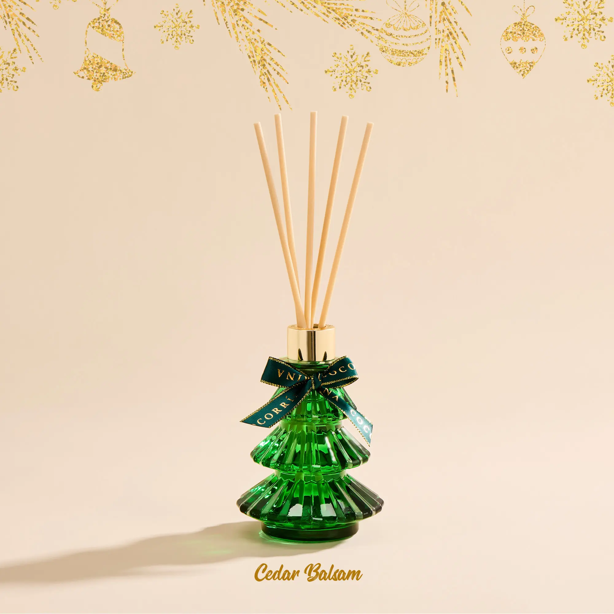 COCORRÍNA Christmas Tree Reed Diffuser, Cedar Balsam Scent, 5.07 fl oz 8 Reed Sticks, Long-Lasting Home Fragrance, Christmas Tree Design for Holiday Home Décor & Seasonal Gifting
