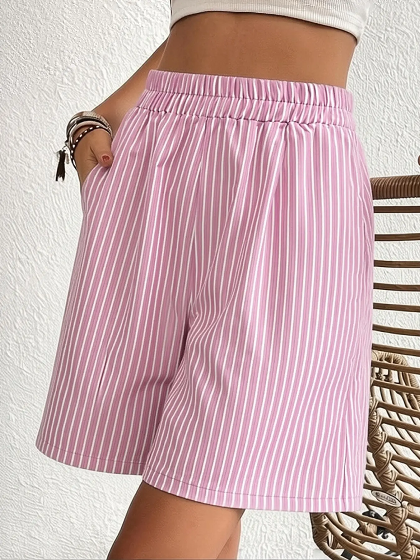Women’s Vertical Stripe Shorts with Side Pockets Knee Length Elastic Waist Lightweight Comfortable Fabric Loose Fit Casual Outdoor Wear Pink Breathable
