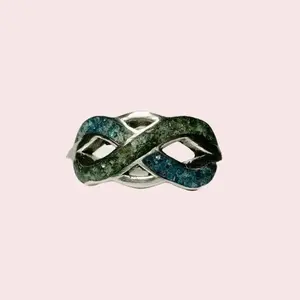 Customizable Inlay Infinity Ring - Unique Colors for a Statement Piece of Jewelry