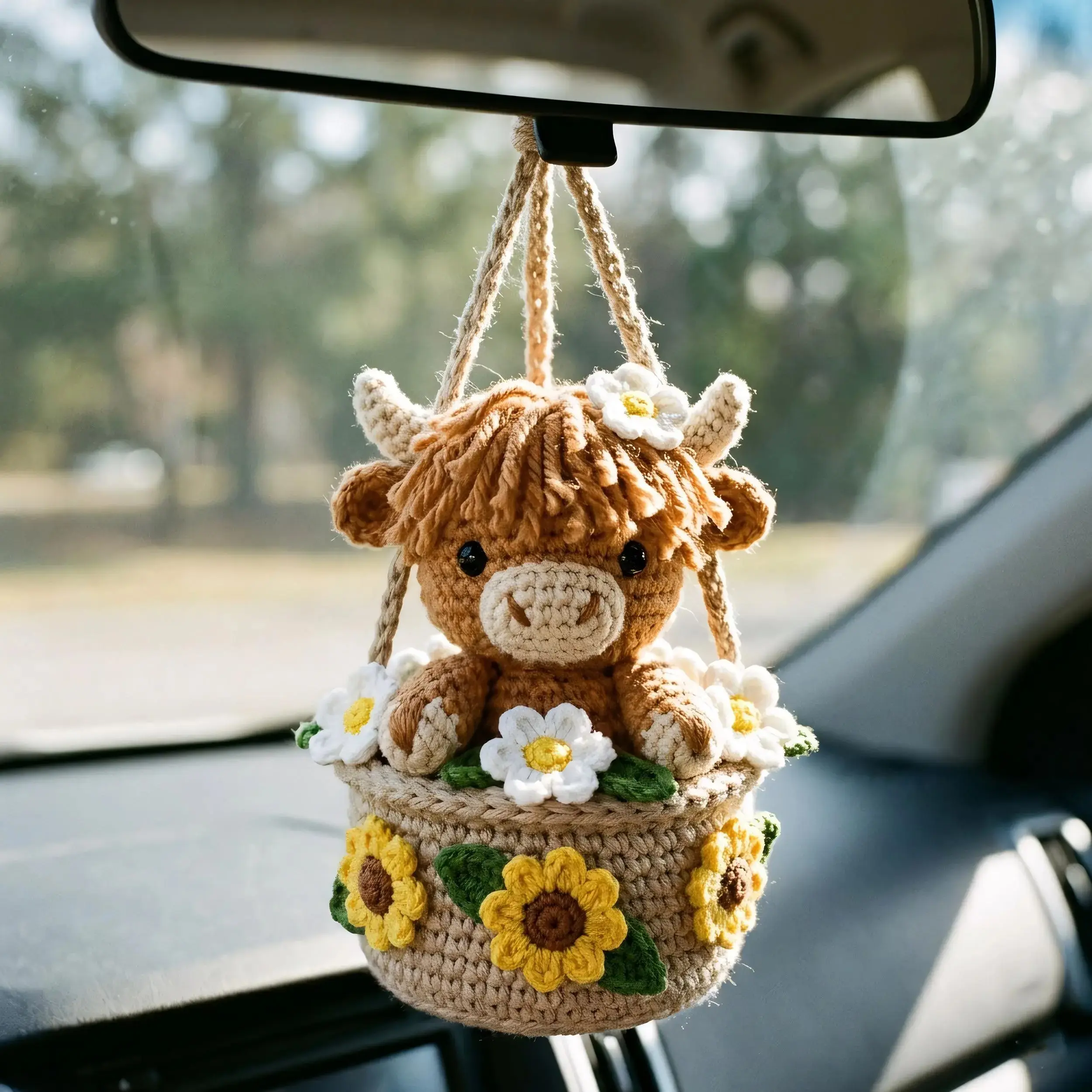 Cute Crochet Highland Cow Car Mirror Hanging, Handmade Cow In Daisy Flower Pot Car Charm, Cow Lovers Amigurumi Ornament, New Car Gift