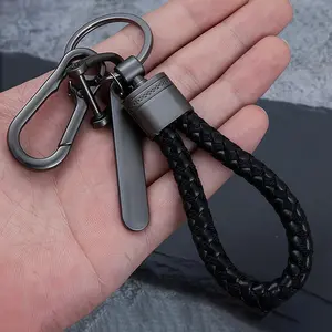 Universal Leather Car Keychain – 360° Swivel, Anti-Loss Key Ring, Black