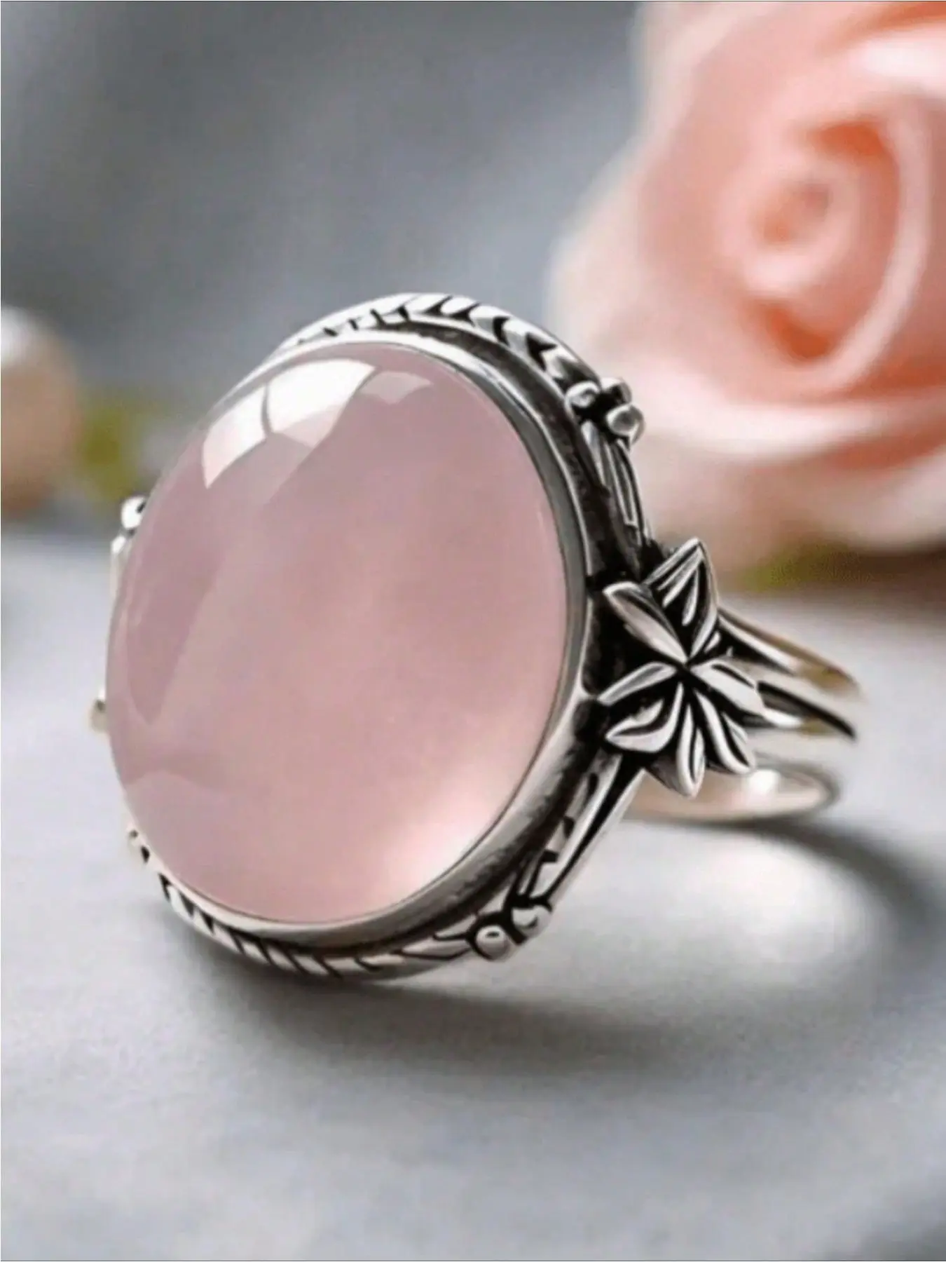 Vintage Bohemian Style Dark Pink Moonstone Ring Polished Gemstone Luxury Round Synthetic Gem Cocktail Ring Women's Anniversary Birthday Gift Exaggerated Party Jewelry Accessories Christmas Day