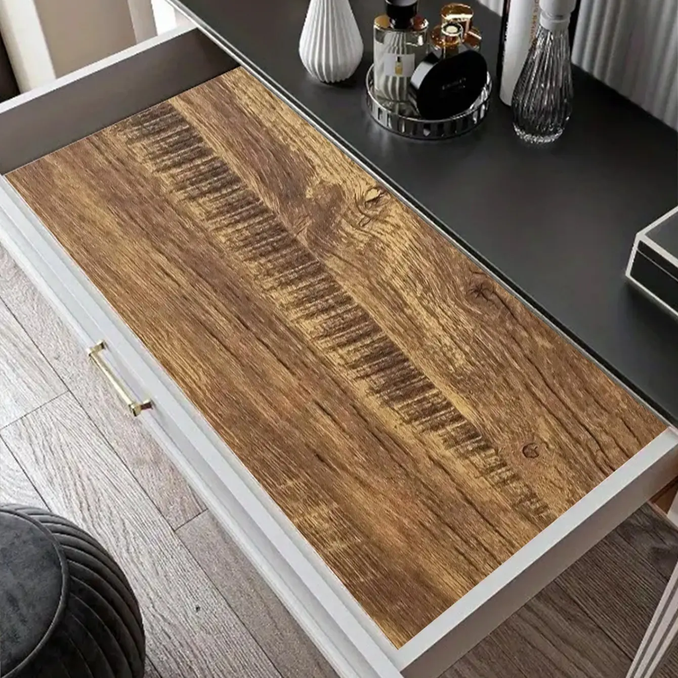 Distressed Wood Grain Contact Paper, Rustic Wood Peel & Stick Wallpaper, Waterproof Self-Adhesive Removable Wall Sticker, 40x300cm