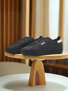Retro All- Gender-Neutral Samurai Shoes for 2026 Spring, Casual Low Top Sneakers with Rubber Sole, Perfect for All Seasons