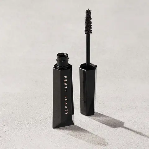 Fenty Beauty Hella Thicc Volumizing Mascara — Cuz I'm Black