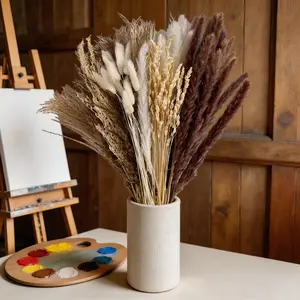 Dorm Room Decor: Low-Maintenance Dried Flowers