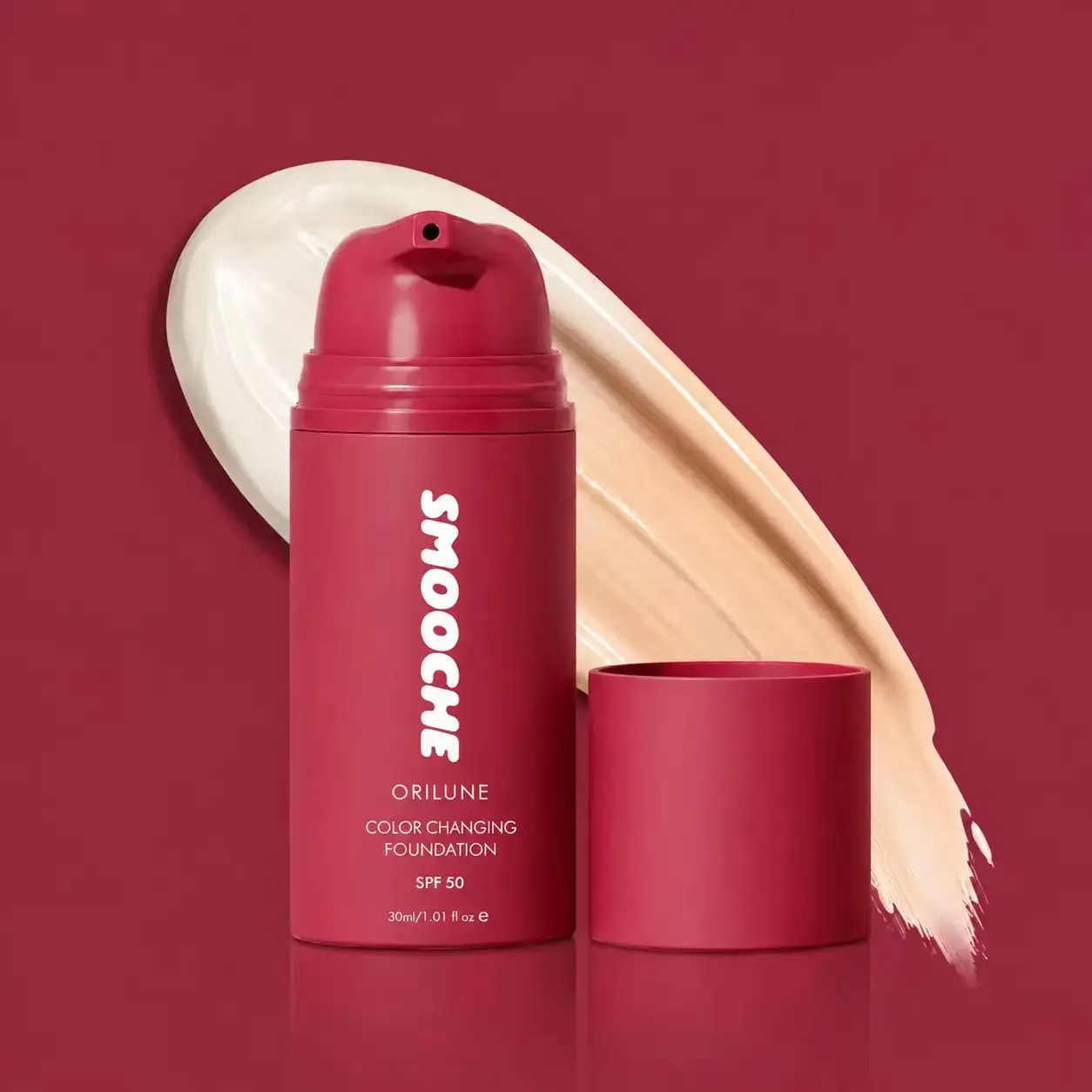 Smooche Color Changing Foundation - Skin Tone Adapting Liquid Foundation for Women, Self Adjusting Natural Finish, Blurs Imperfections & Fine Lines, SPF 15,1.01 Fl Oz